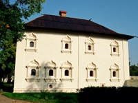 Суздаль. Братский корпус. Суздаль. Братский корпус.