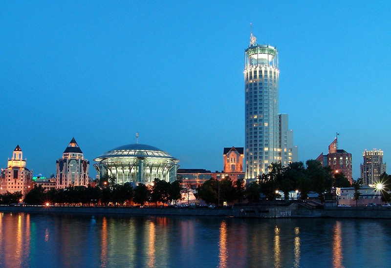 Гостиница "Swissôtel Красные Холмы Москва" |